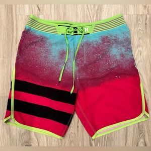 Men’s Hurley Board-shorts - 32